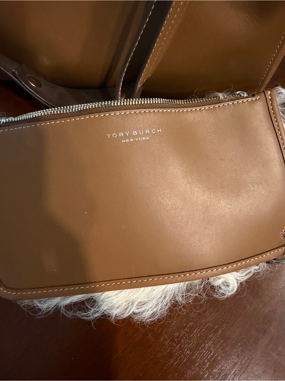 TORY BURCH Rory Shearling Tote Bag & Pouch~Cream & Brown - Picture 3 of 12